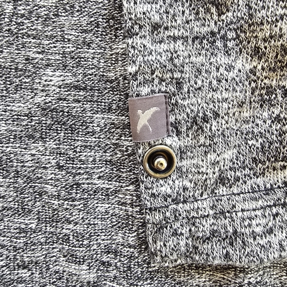 Eddie Bauer▪️7 Ways Cardigan in Heathered Grey - Picture 4 of 8